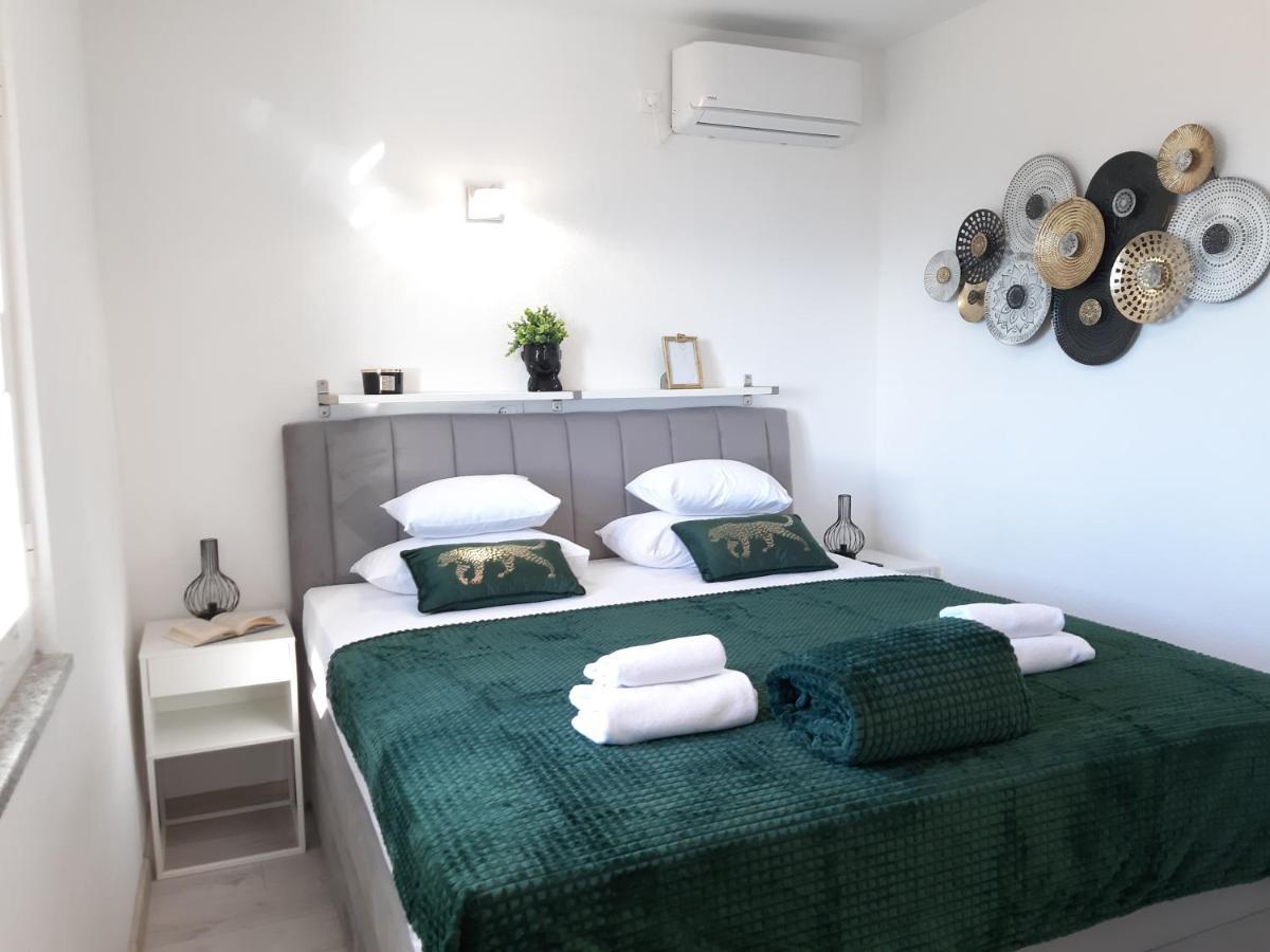 Villa Olive Stone House à Makarska Extérieur photo